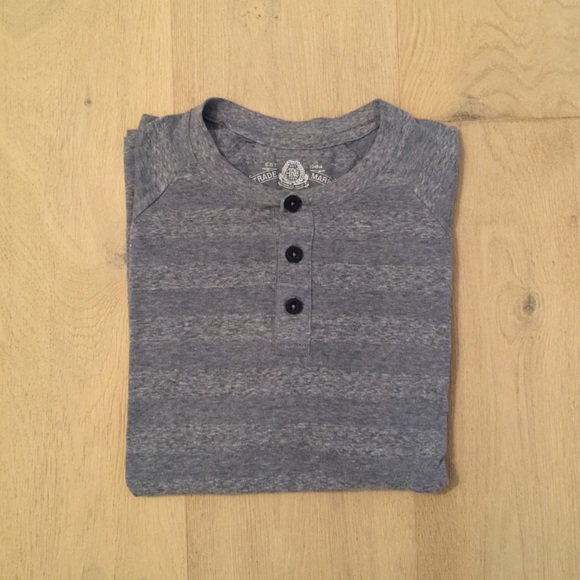 Grey striped t-shirt - Picture 2 of 3